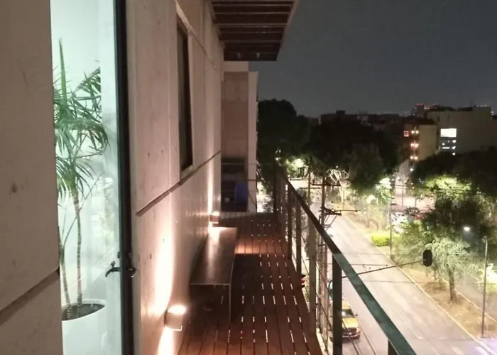 With Balcony In The Heart Of The México DF