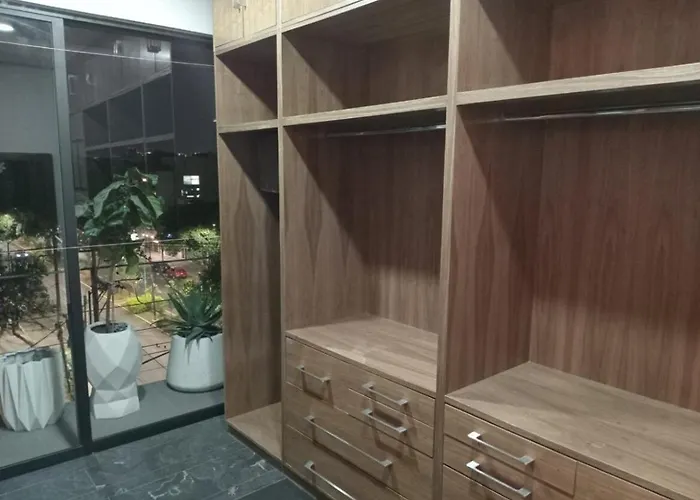 Apartamento With Balcony In The Heart Of The