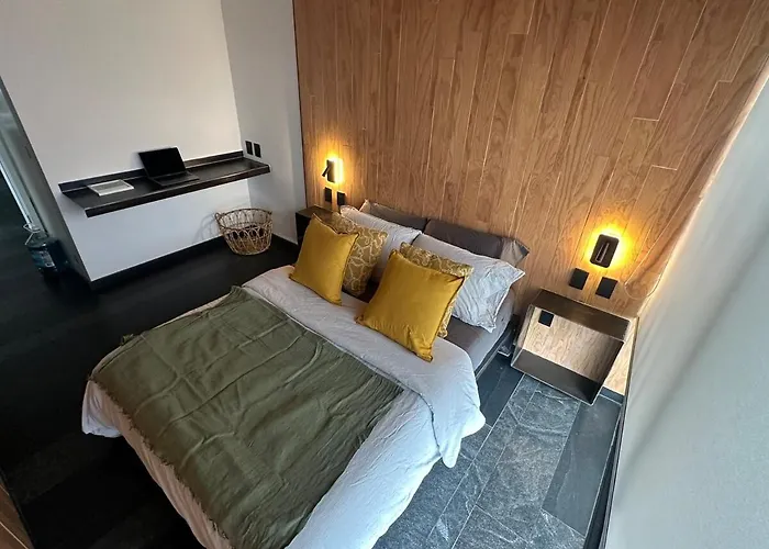 Apartamento With Balcony In The Heart Of The